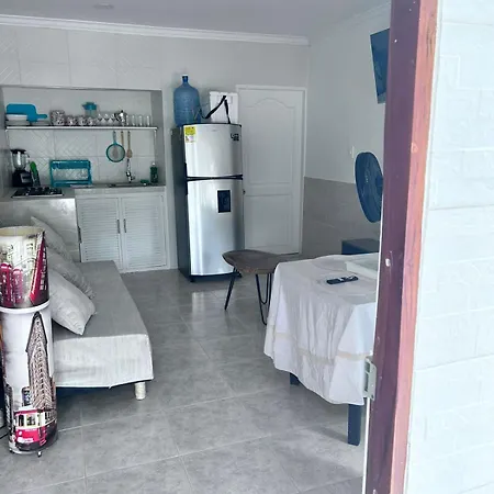 Aparta Estudio Comodo